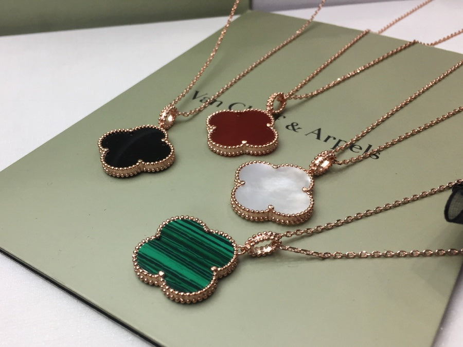 Necklace: F7