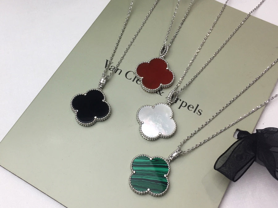 Necklace: F7