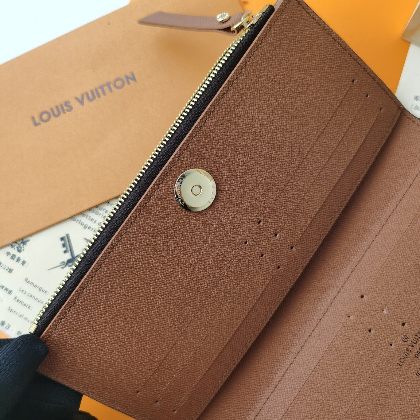 Wallet / Quality: 4A / Model:M61269