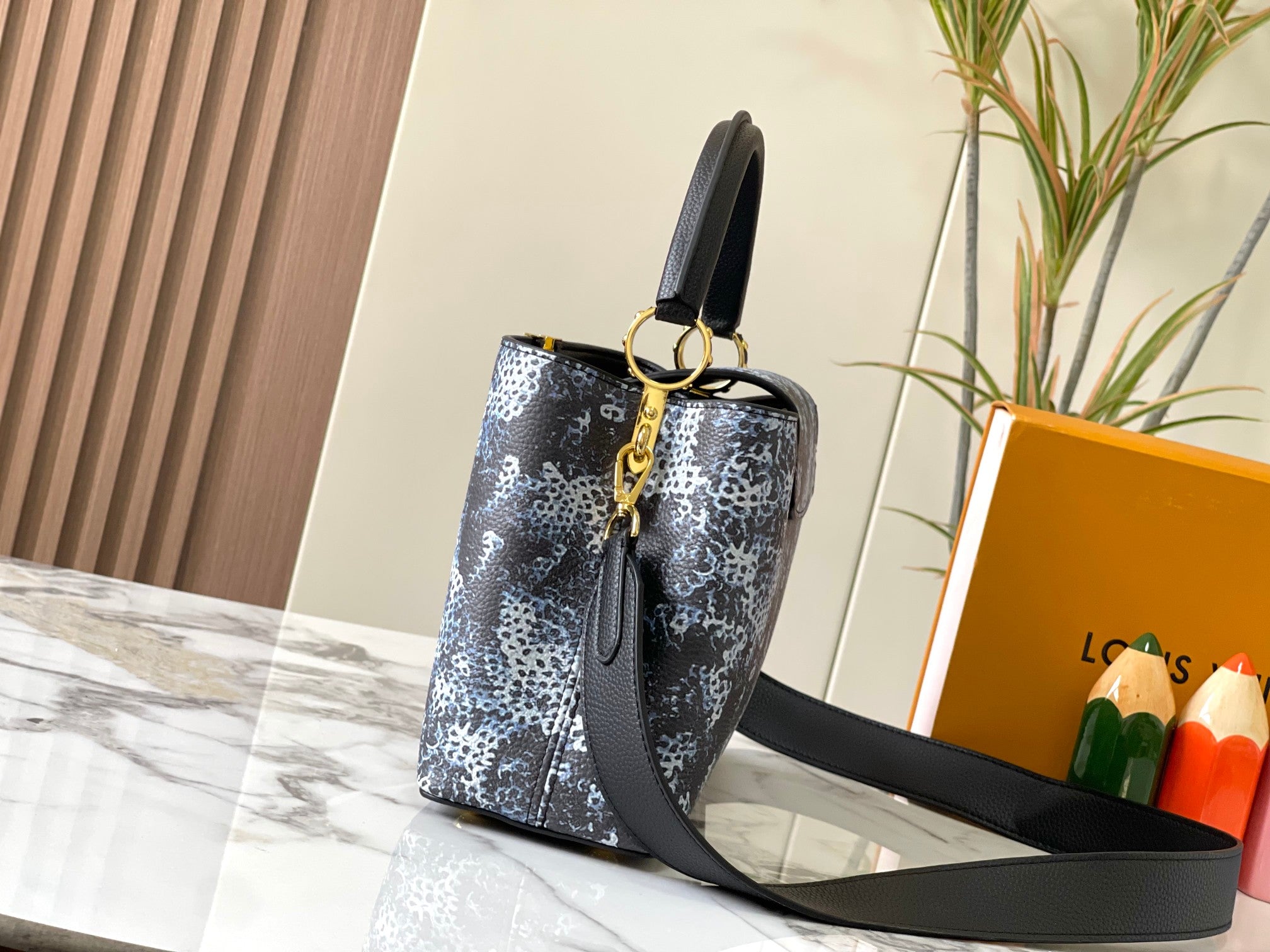 Bag / Quality: 4A / Model:M21704