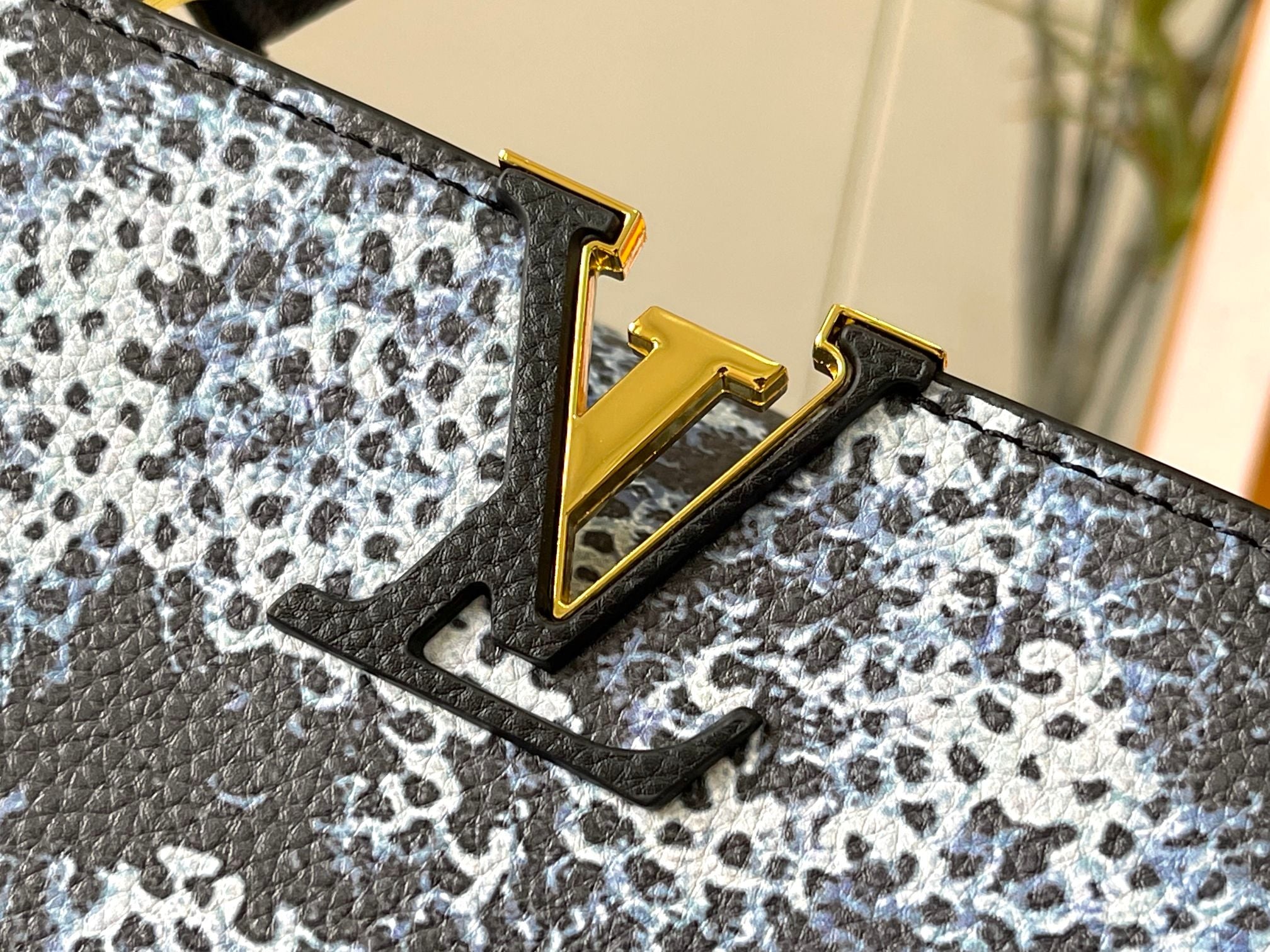 Bag / Quality: 4A / Model:M21704