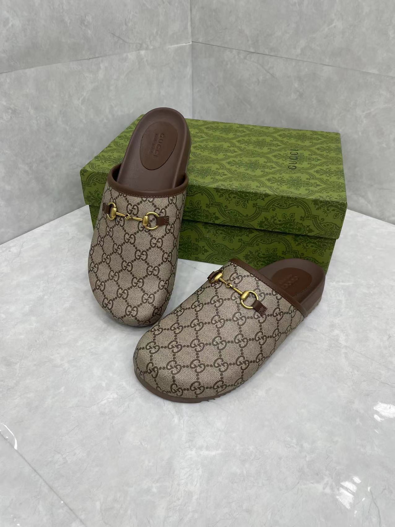 Shoes/Model:B1