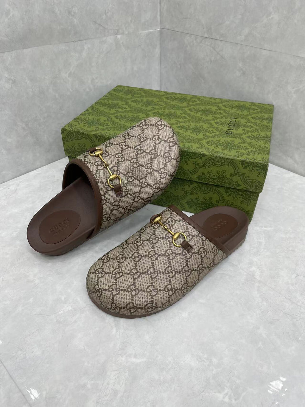 Shoes/Model:B1