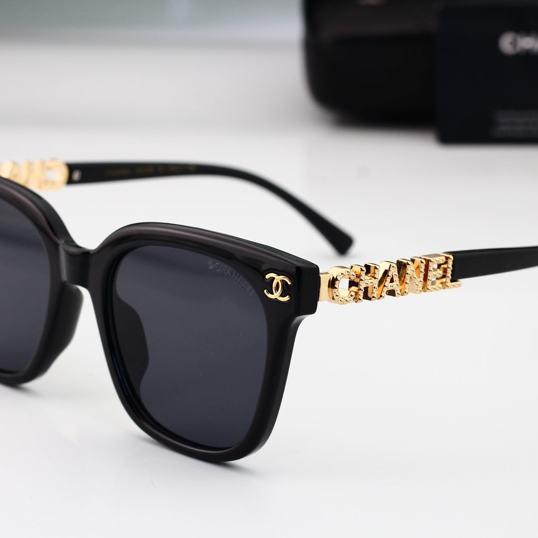 Sunglasses/Model:0157
