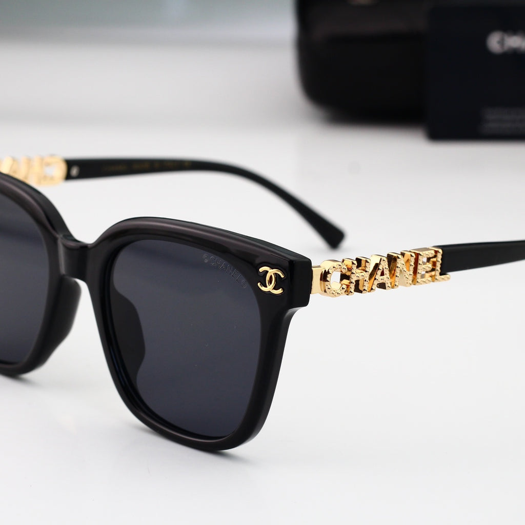 Sunglasses/Model:0157
