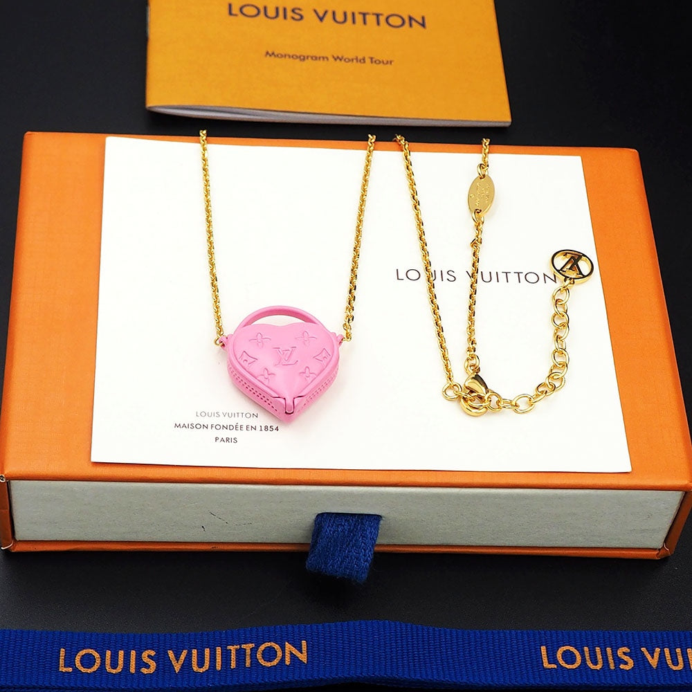 Necklace: F10