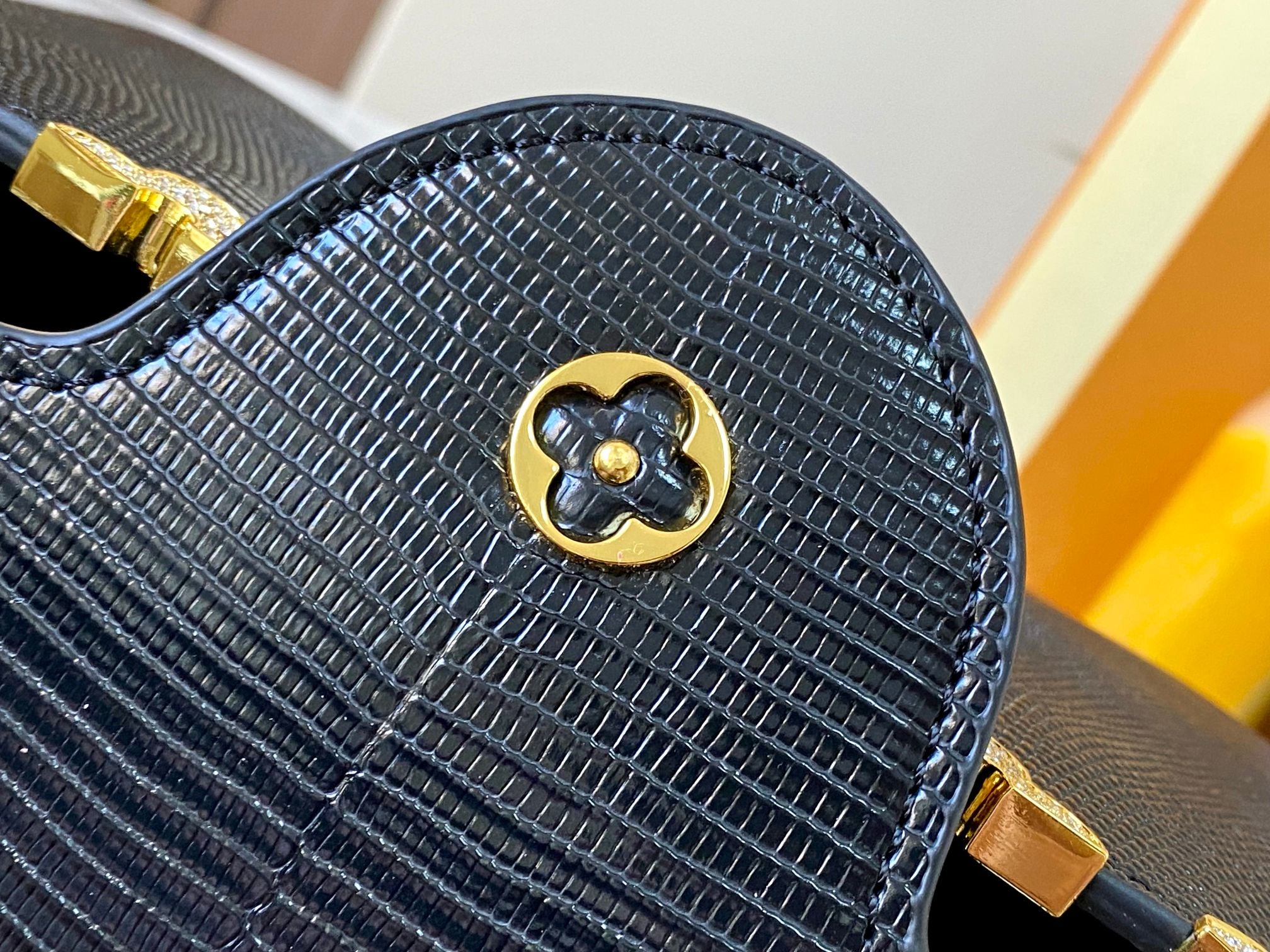 Bag / Quality: 4A / Model:M12297