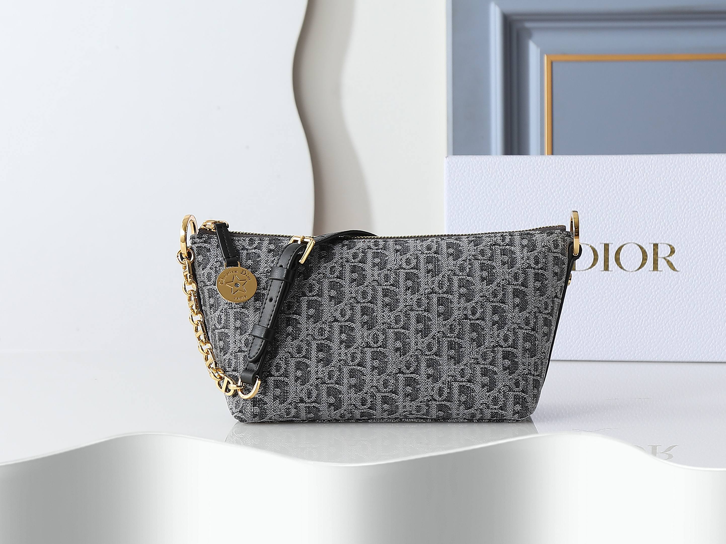 Bag/Quality: A4/Model:3202