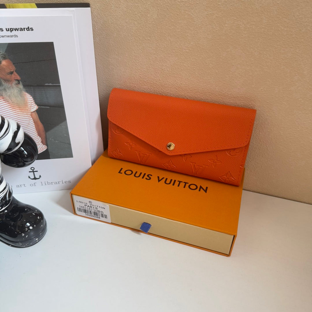 Wallet / Quality: 4A / Model:M61182
