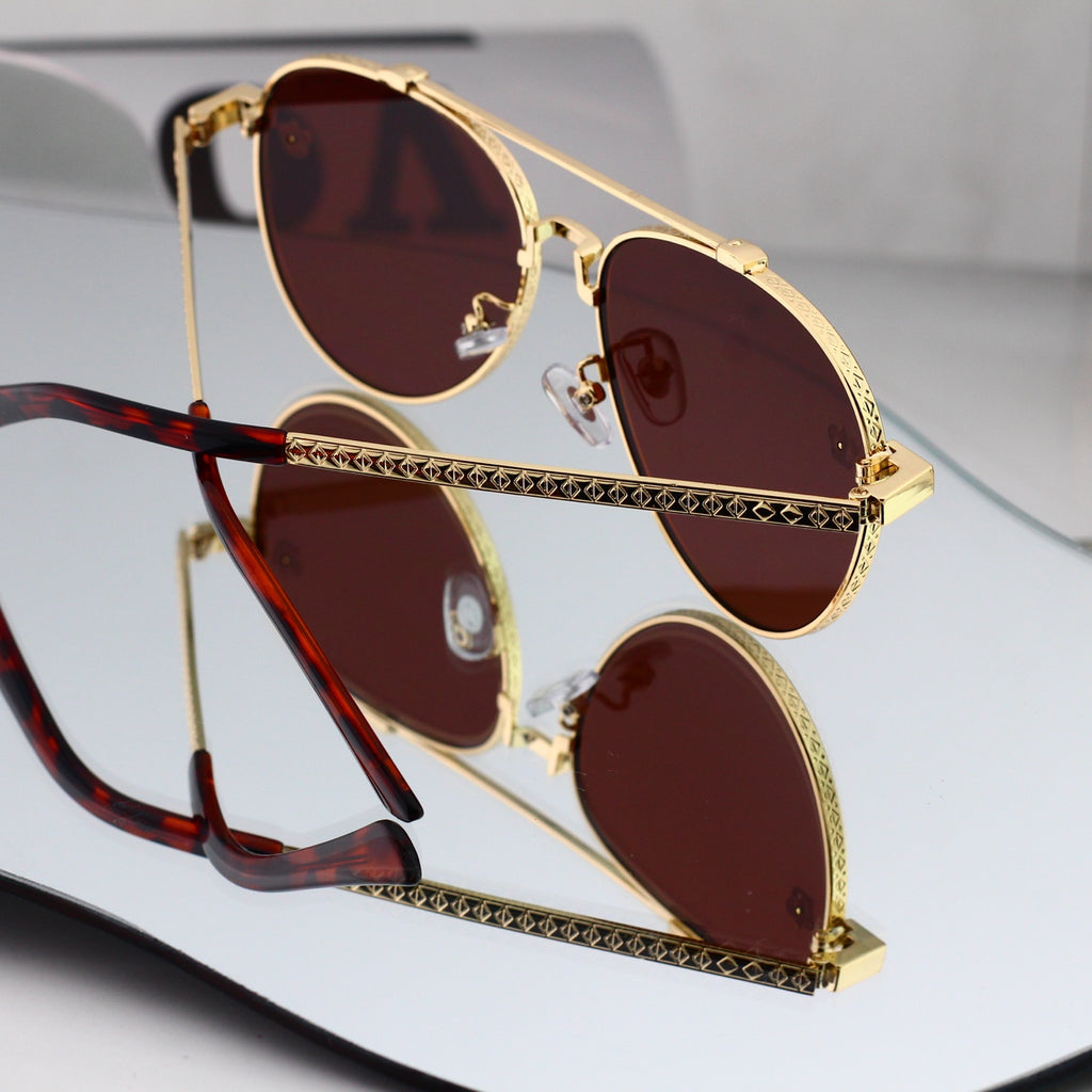 Sunglasses / Model:0223