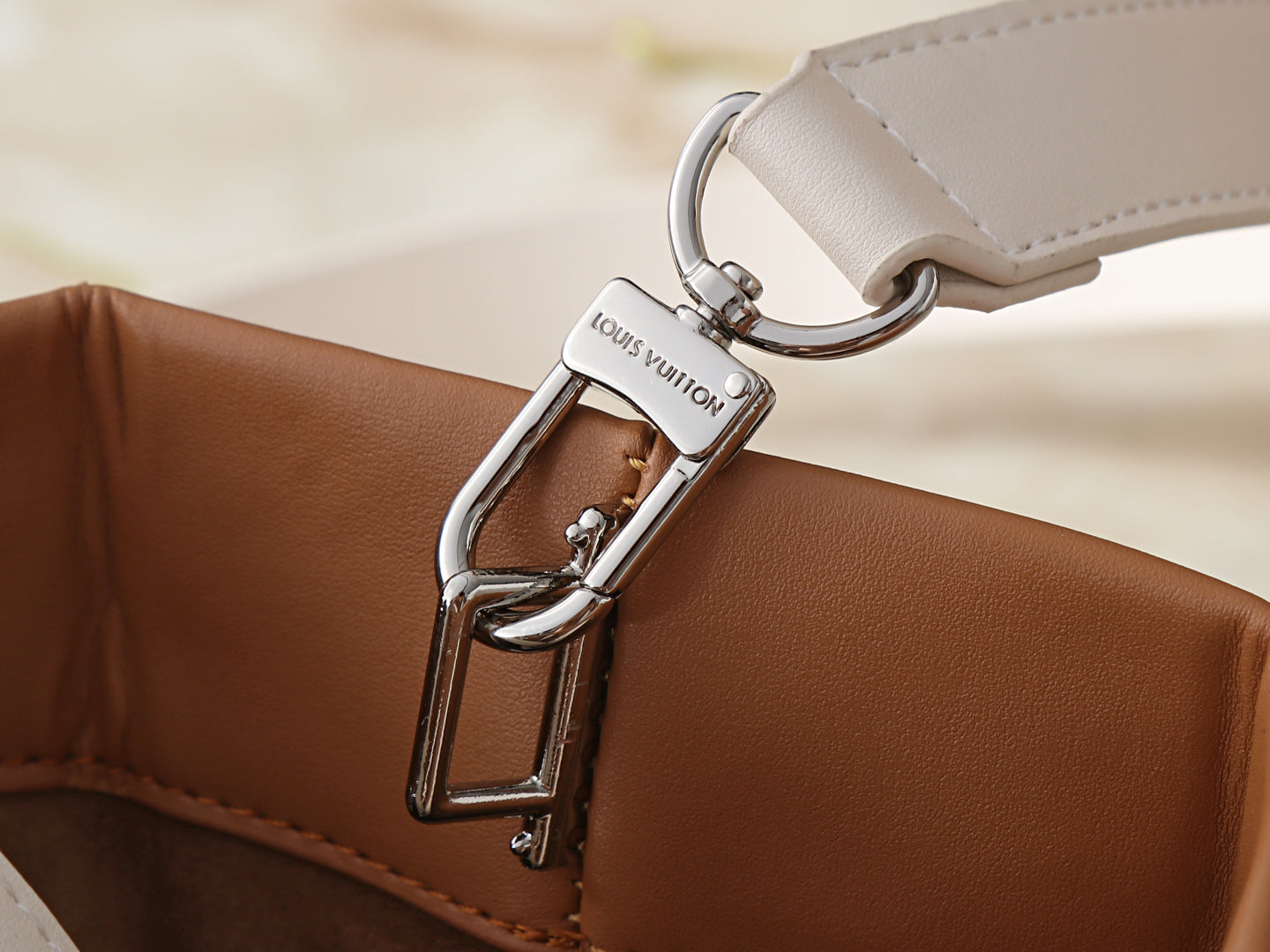Bag / Quality: 4A / Model:M24457