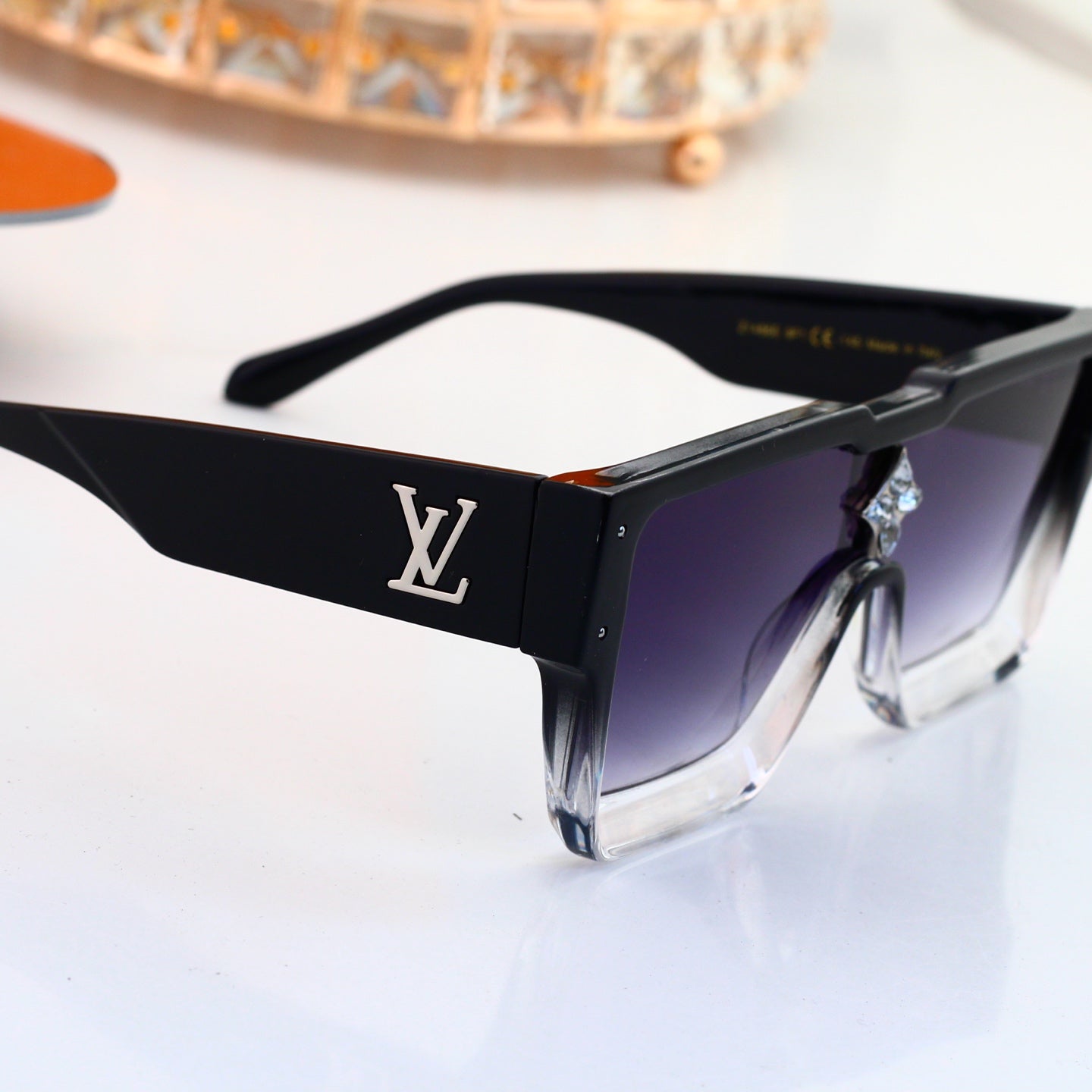Sunglasses / Model:1486
