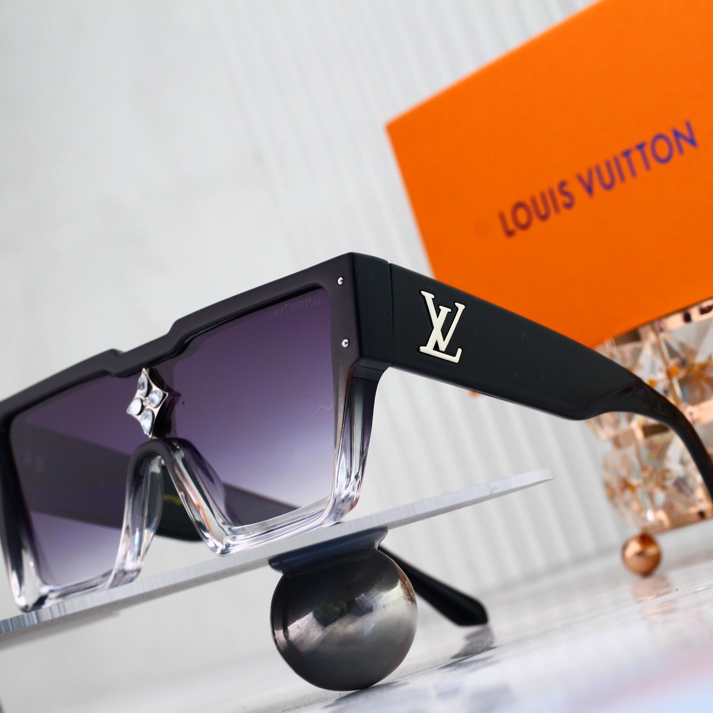 Sunglasses / Model:1486