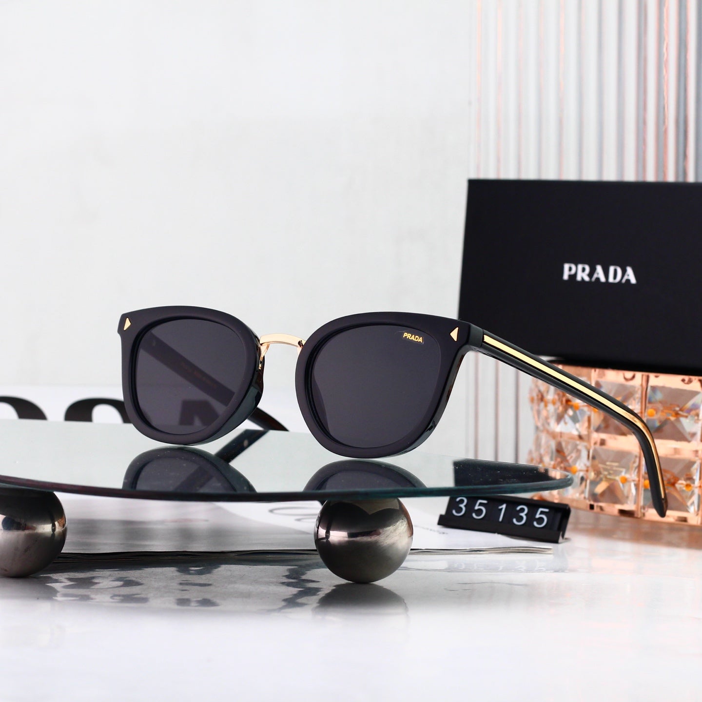 Sunglasses / Model:35135