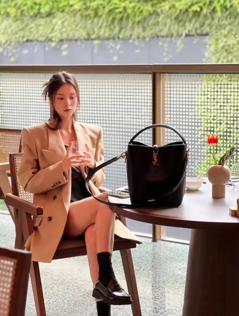 Bag/Quality: A4/Model:1985