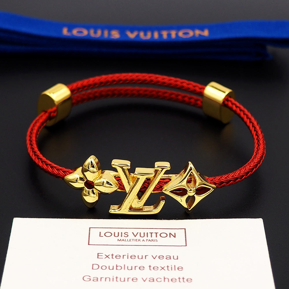 Bracelet; F3