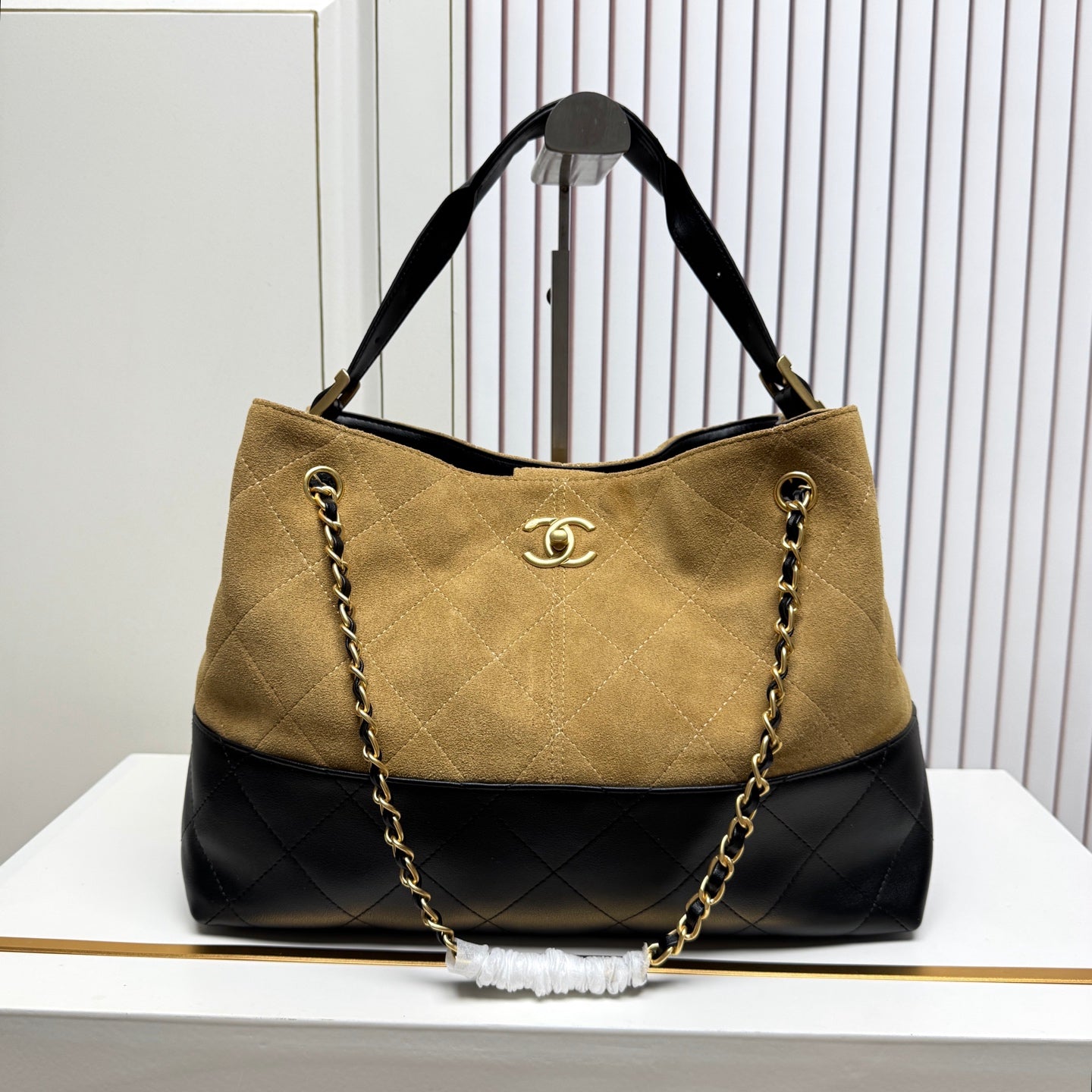 Bag / Quality: 4A / Model:6100