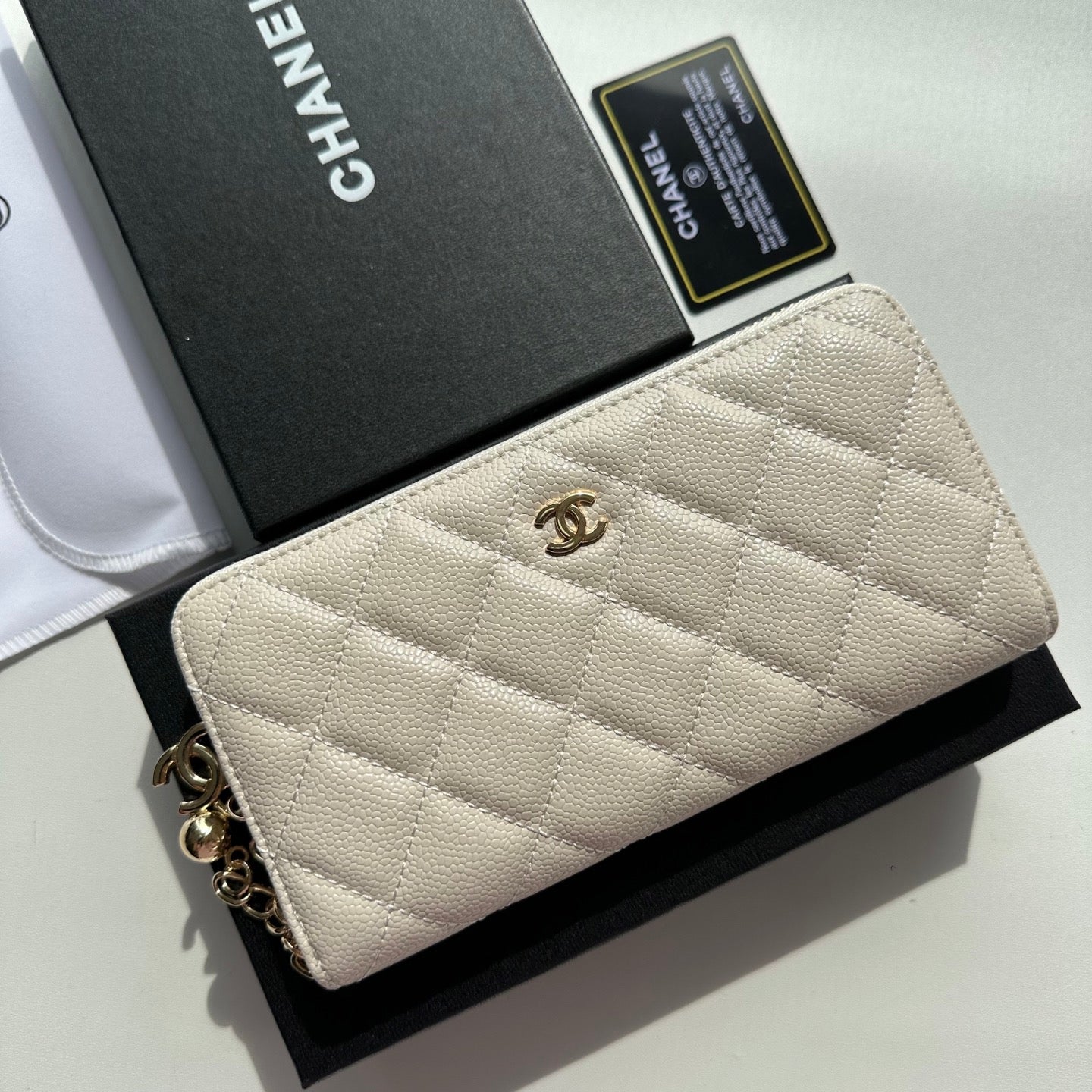 Wallet / Quality: 4A / Model:2608