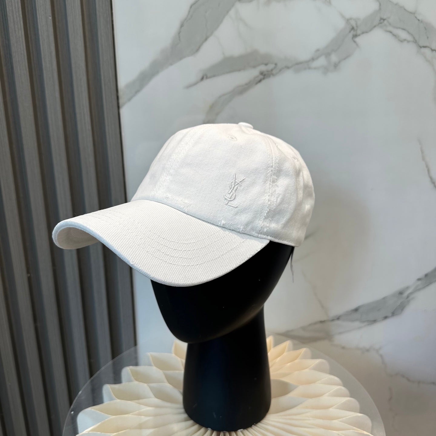 Hat/quality:E18