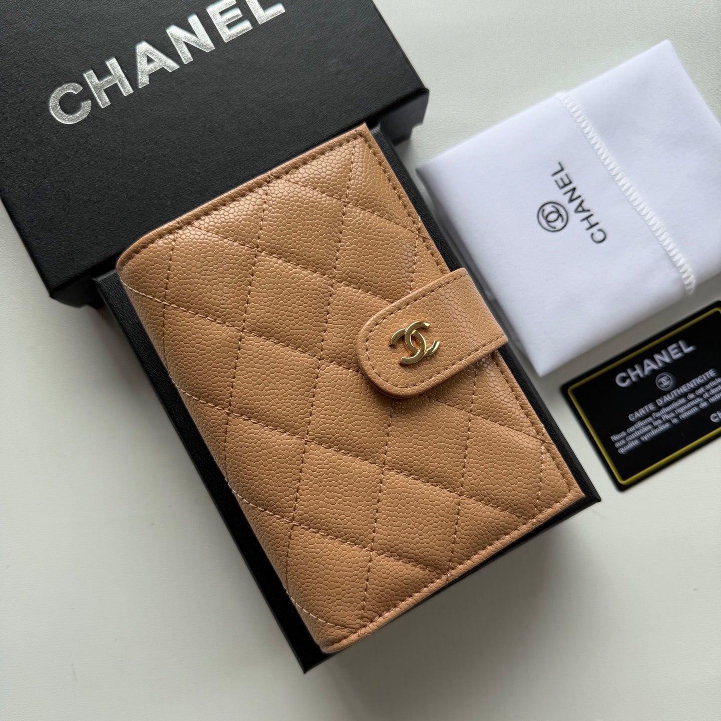 Passport holder / Quality: 4A / Model:8939