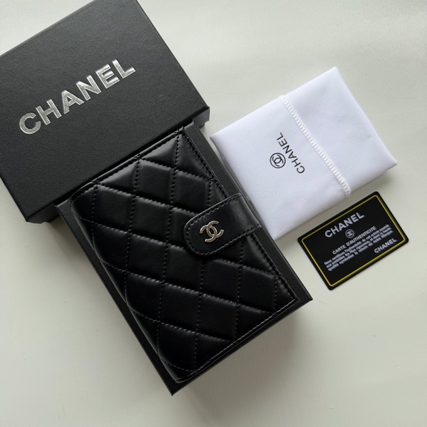Passport holder / Quality: 4A / Model:8939