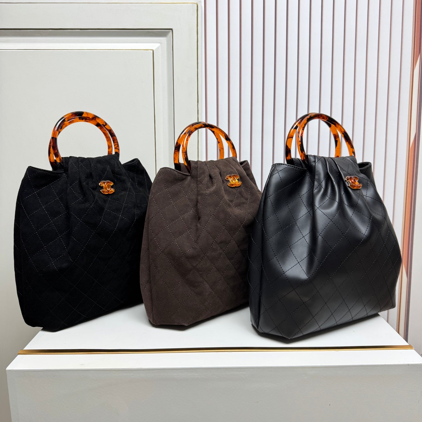 Bag / Quality: 4A / Model:6329