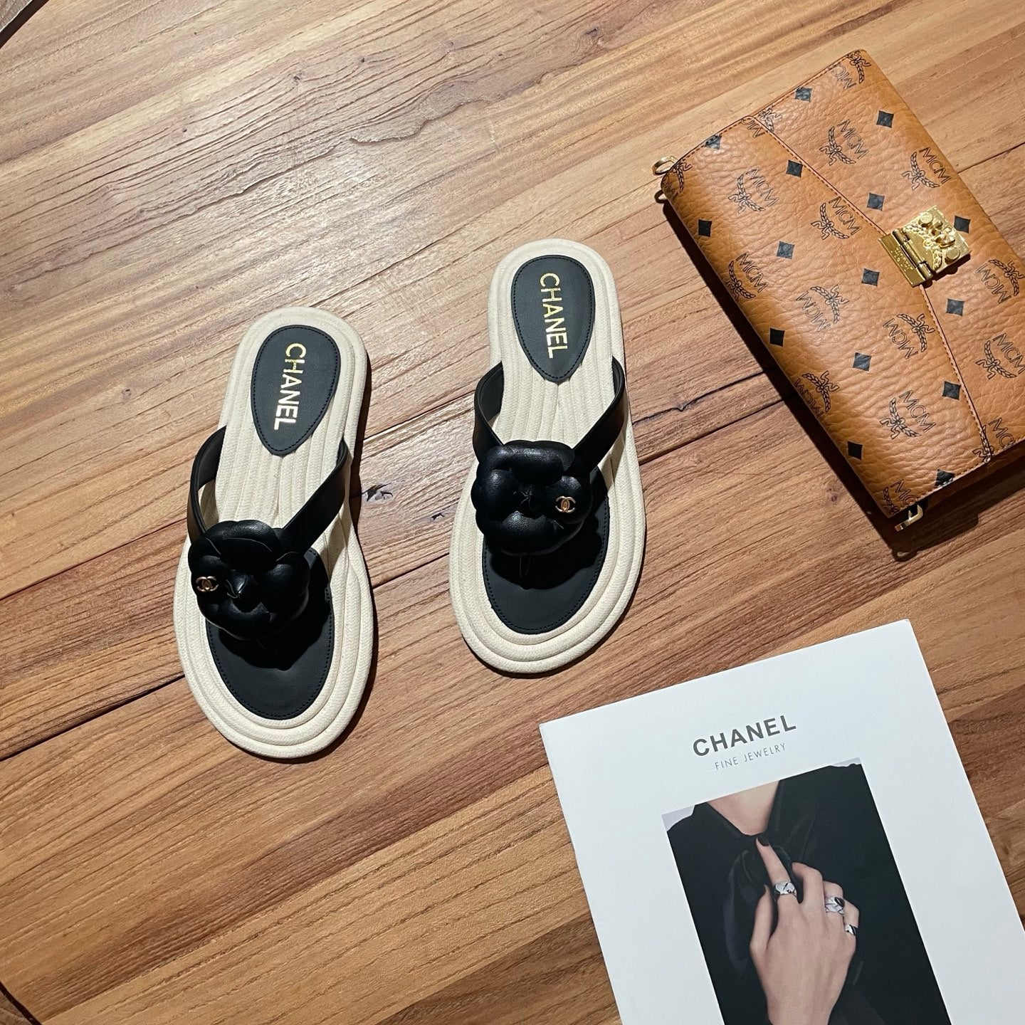 Shoes/Model: F6