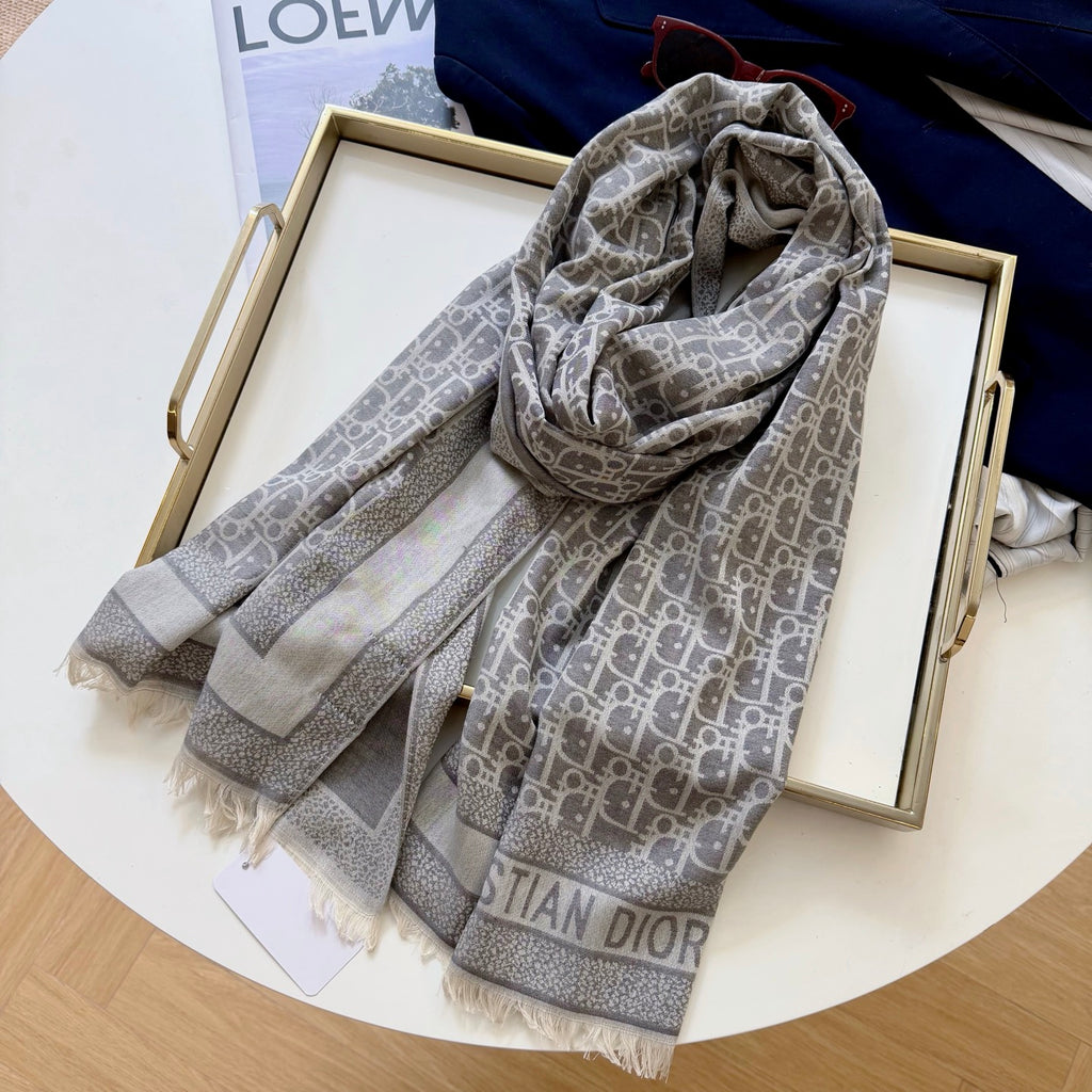Scarf/Model:A19