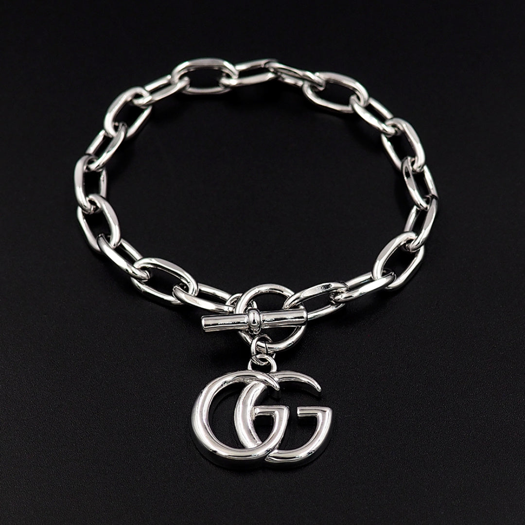 Bracelet: F14