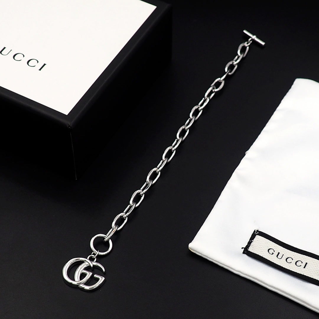 Bracelet: F14