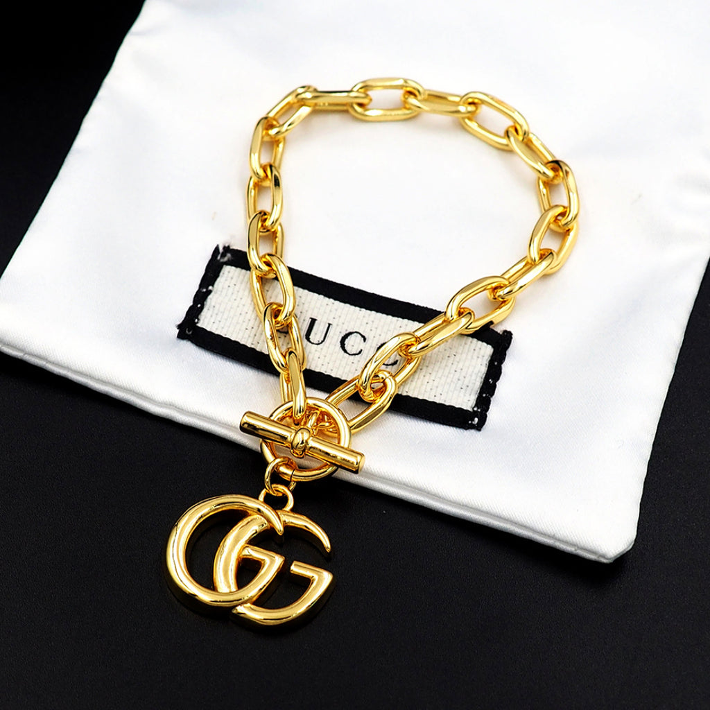 Bracelet: F14