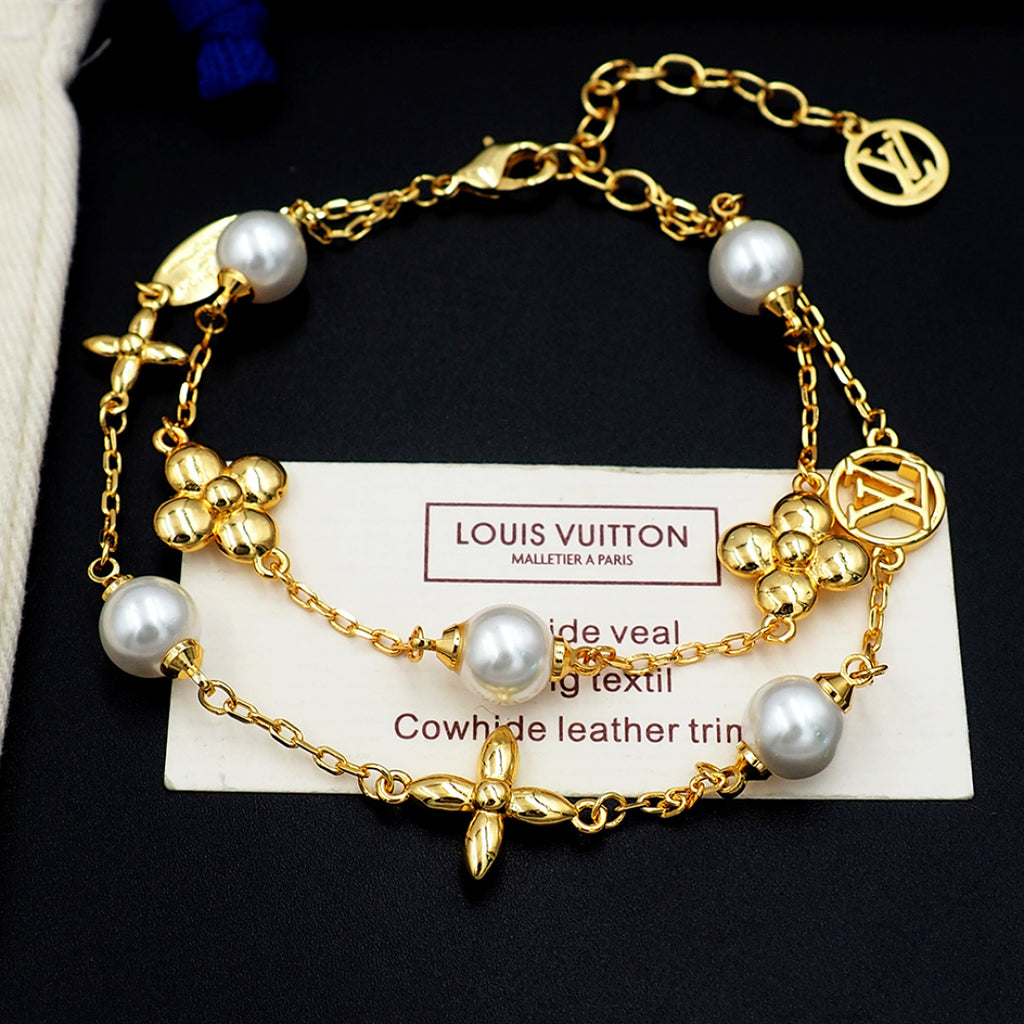 Bracelet; F9