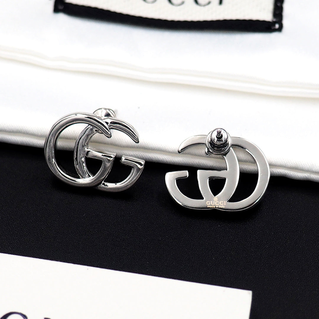 Earrings: F15
