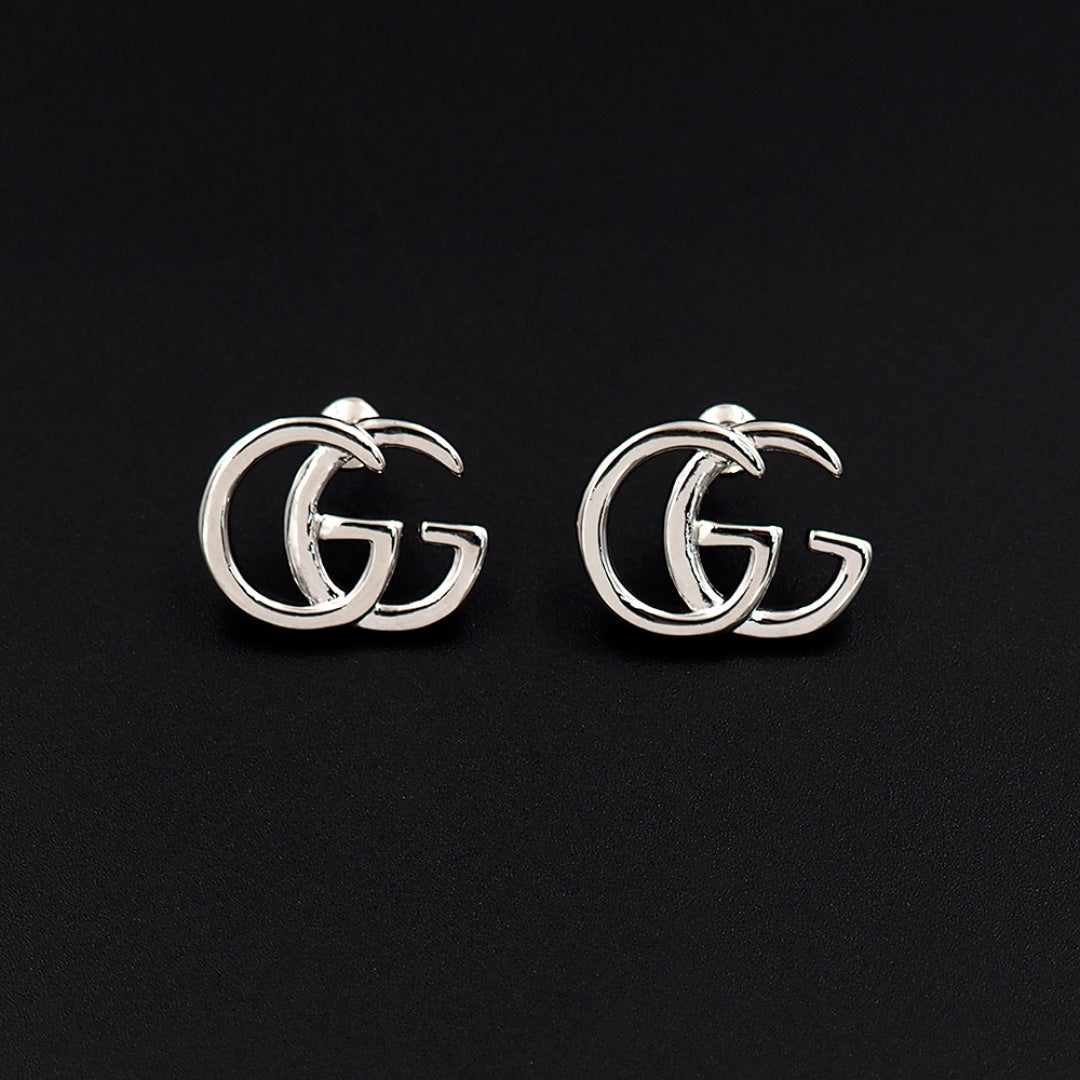 Earrings: F15