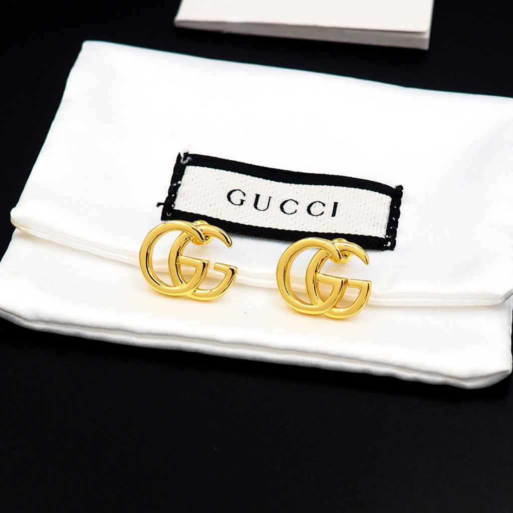 Earrings: F15