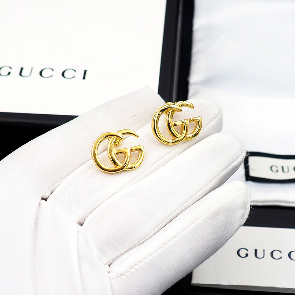 Earrings: F15