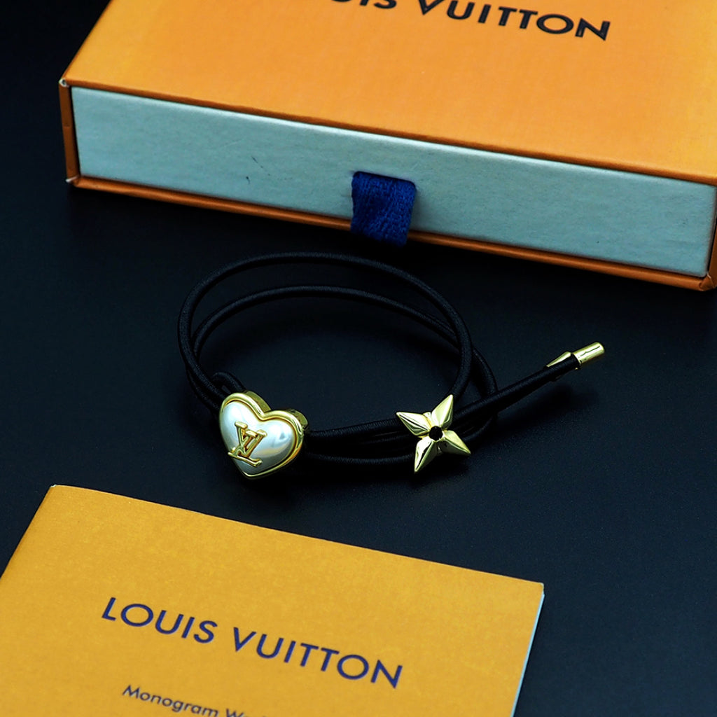 Bracelet: F12