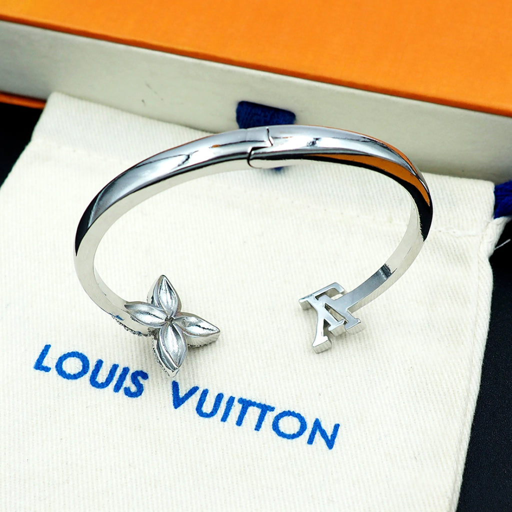 Bracelet/Model:F19