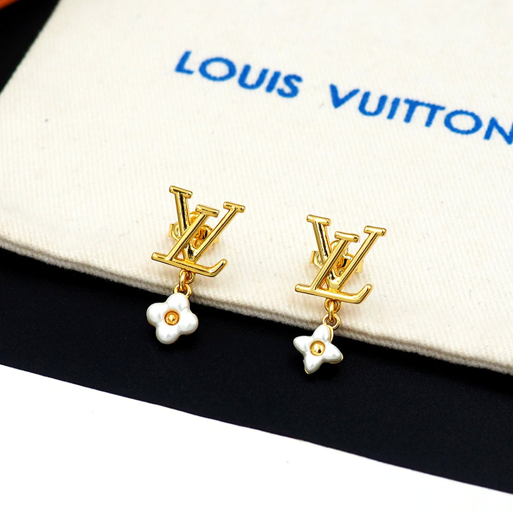Earrings/Model:F21