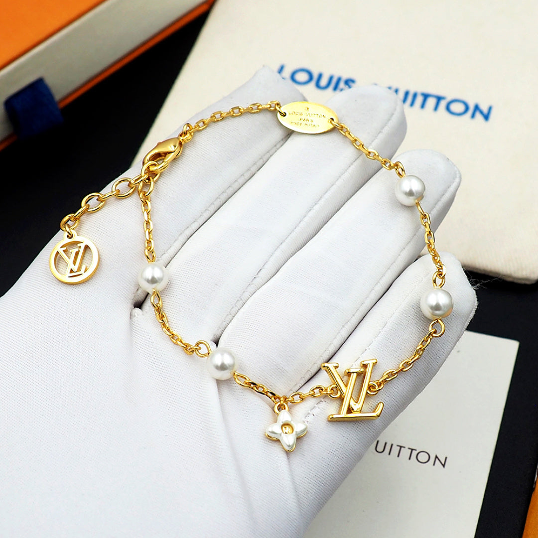 Bracelet/Model:F22