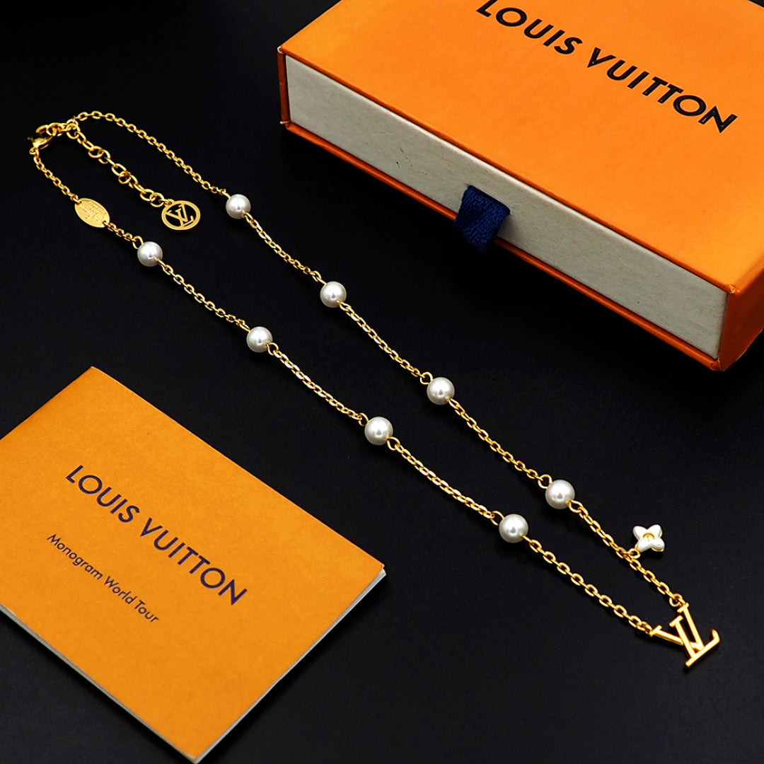 Necklace/Model:F23