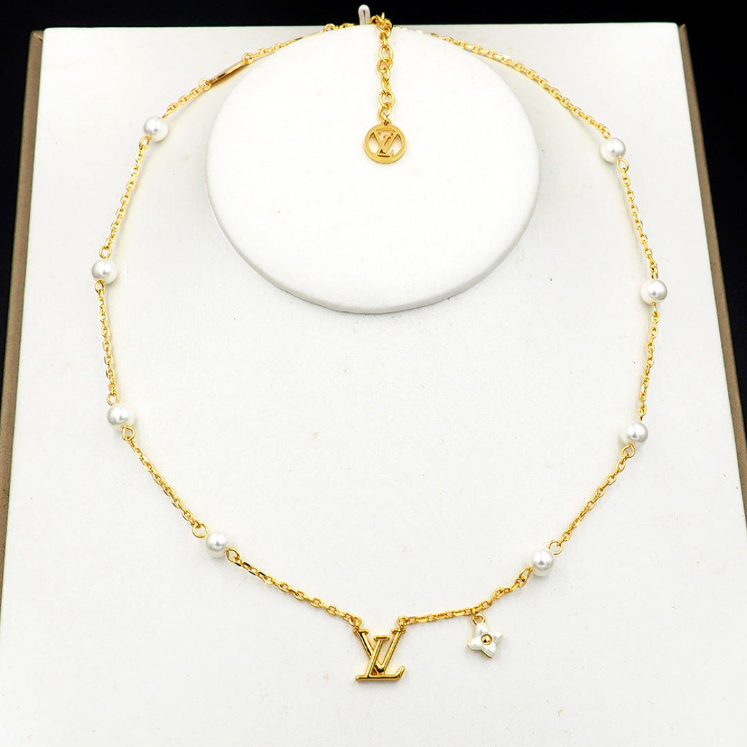Necklace/Model:F23