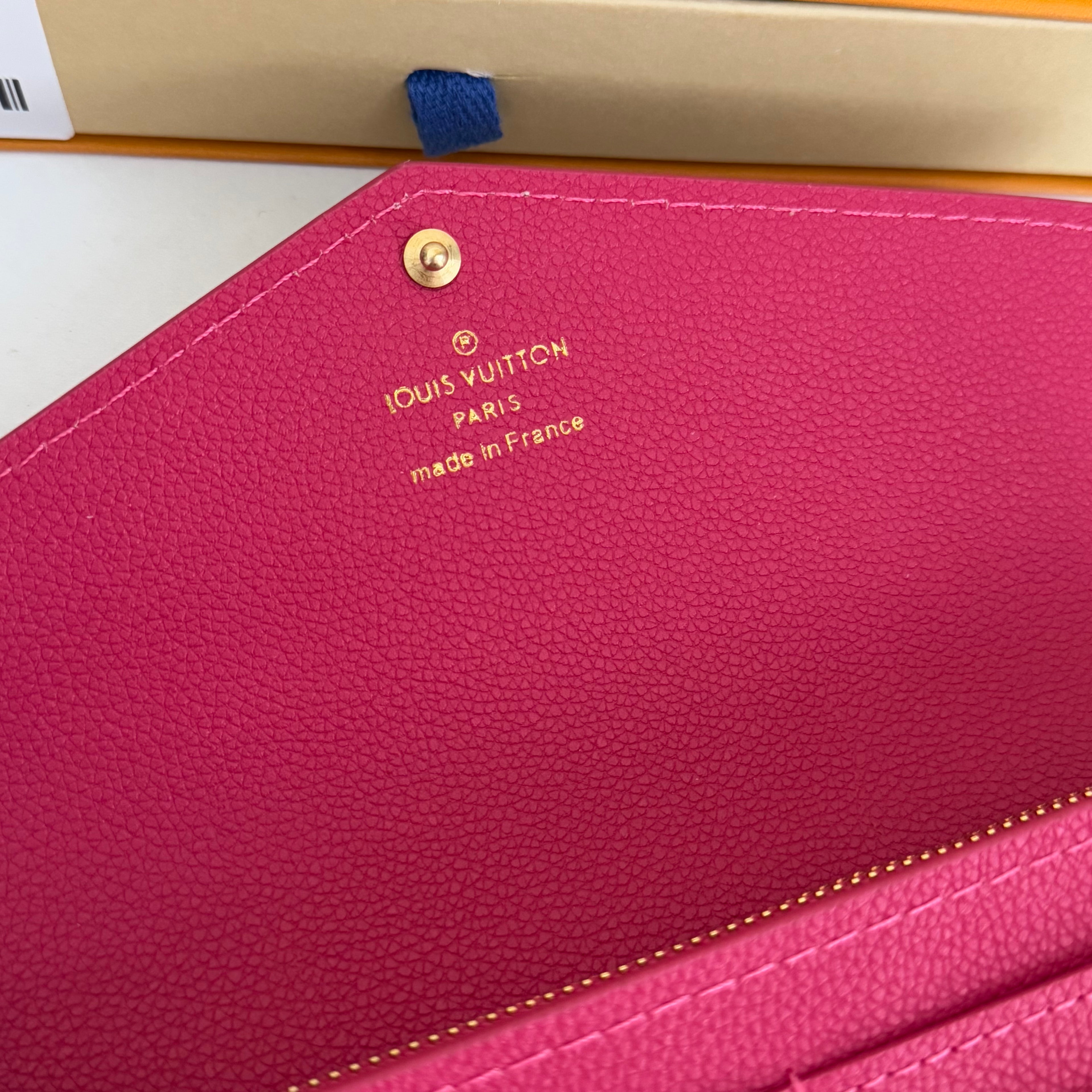 Wallet / Quality: 4A / Model:M61182