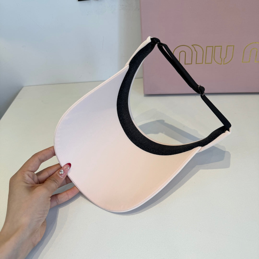 Hat/quality:E16