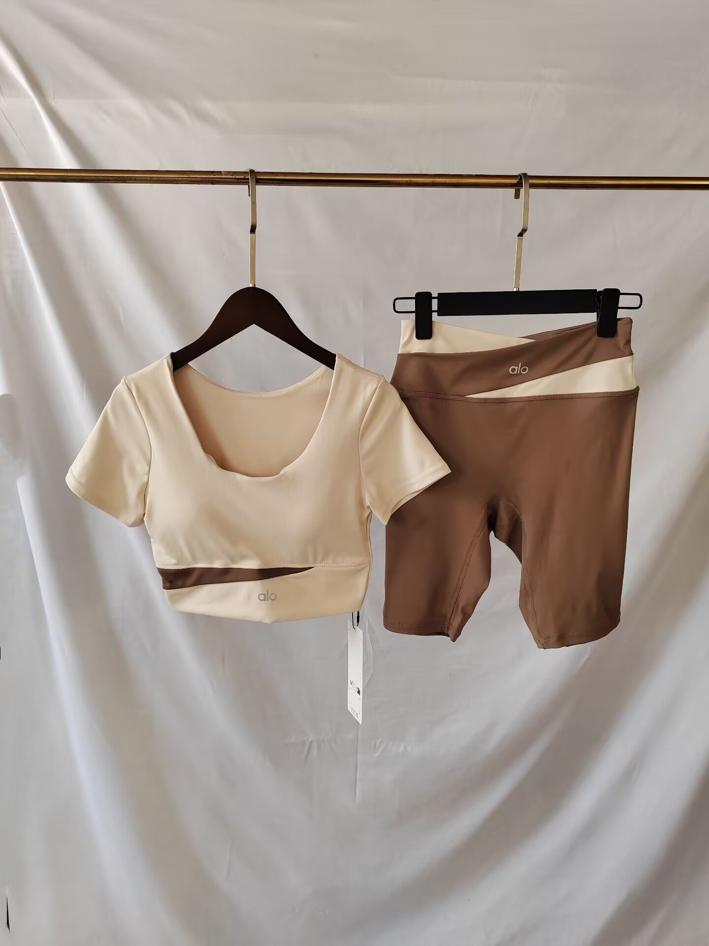 Clothing/Model: G14