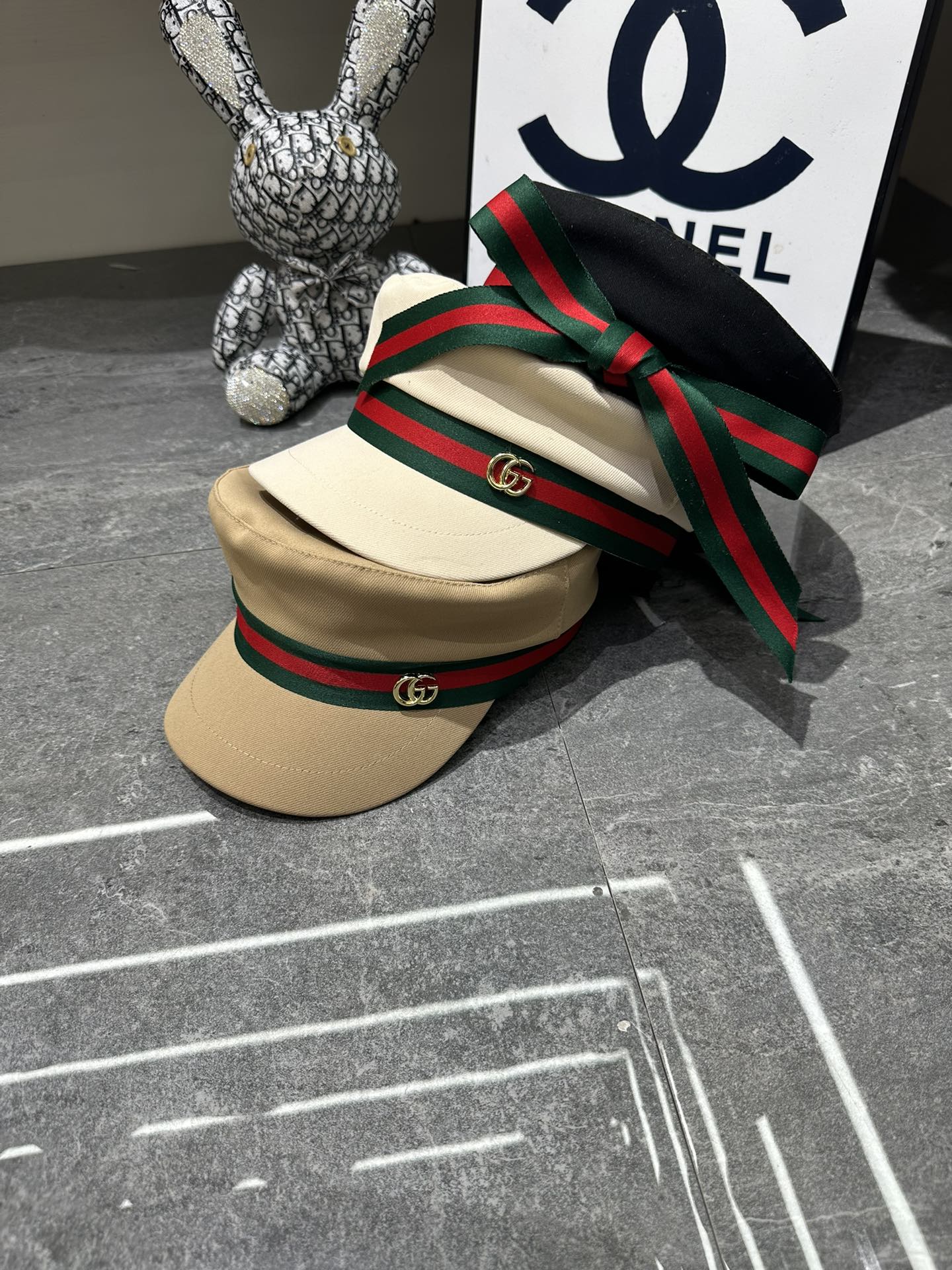 Hat/quality:E13