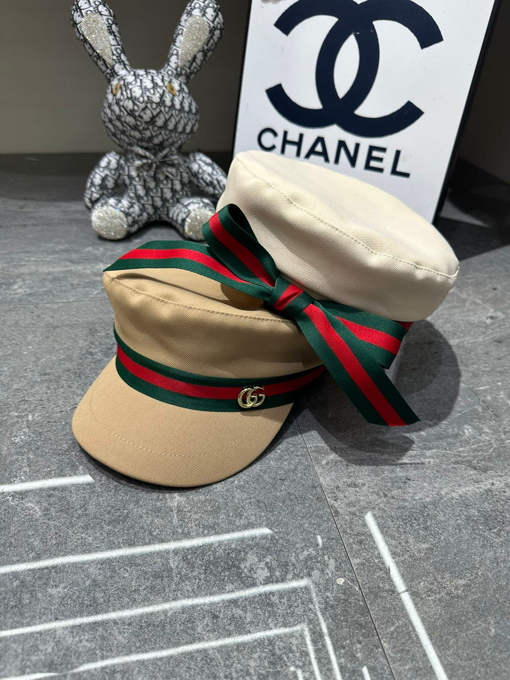 Hat/quality:E13