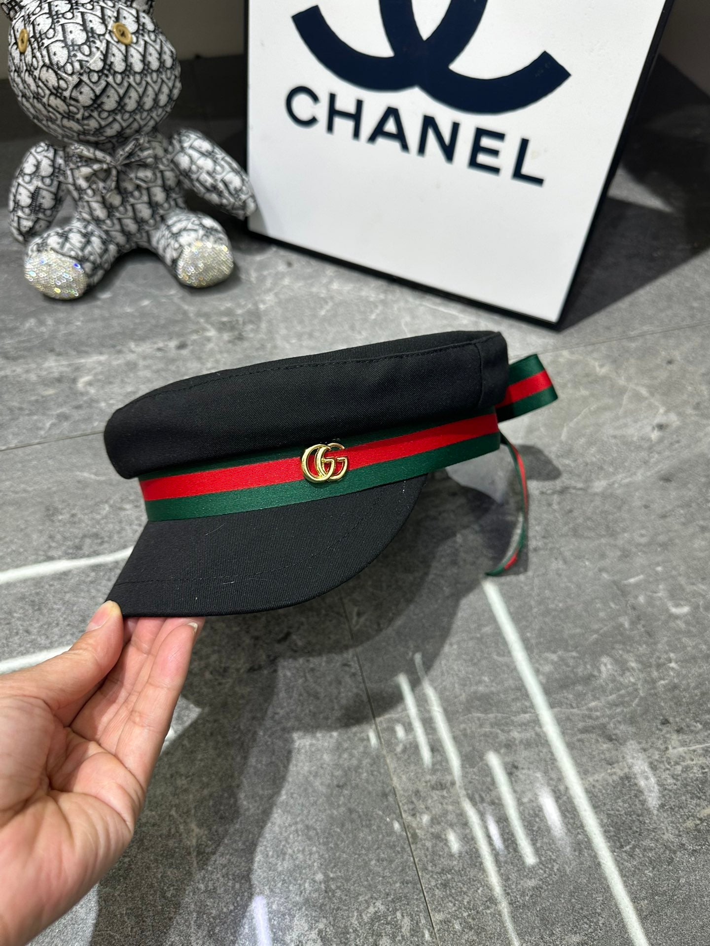 Hat/quality:E13