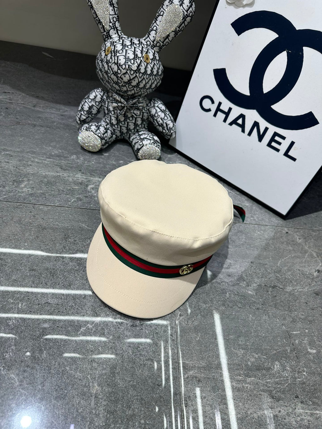 Hat/quality:E13