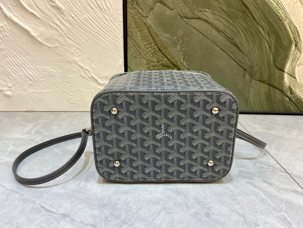 Bag / Quality: 4A / Model:2301